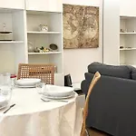 Charm & Style - Large - Μπάρι